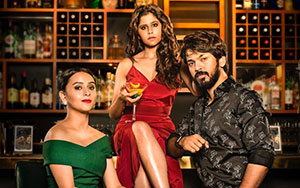 Mohit Takalkar`s Marathi film `Medium Spicy` (Release - June 5th, 2020)